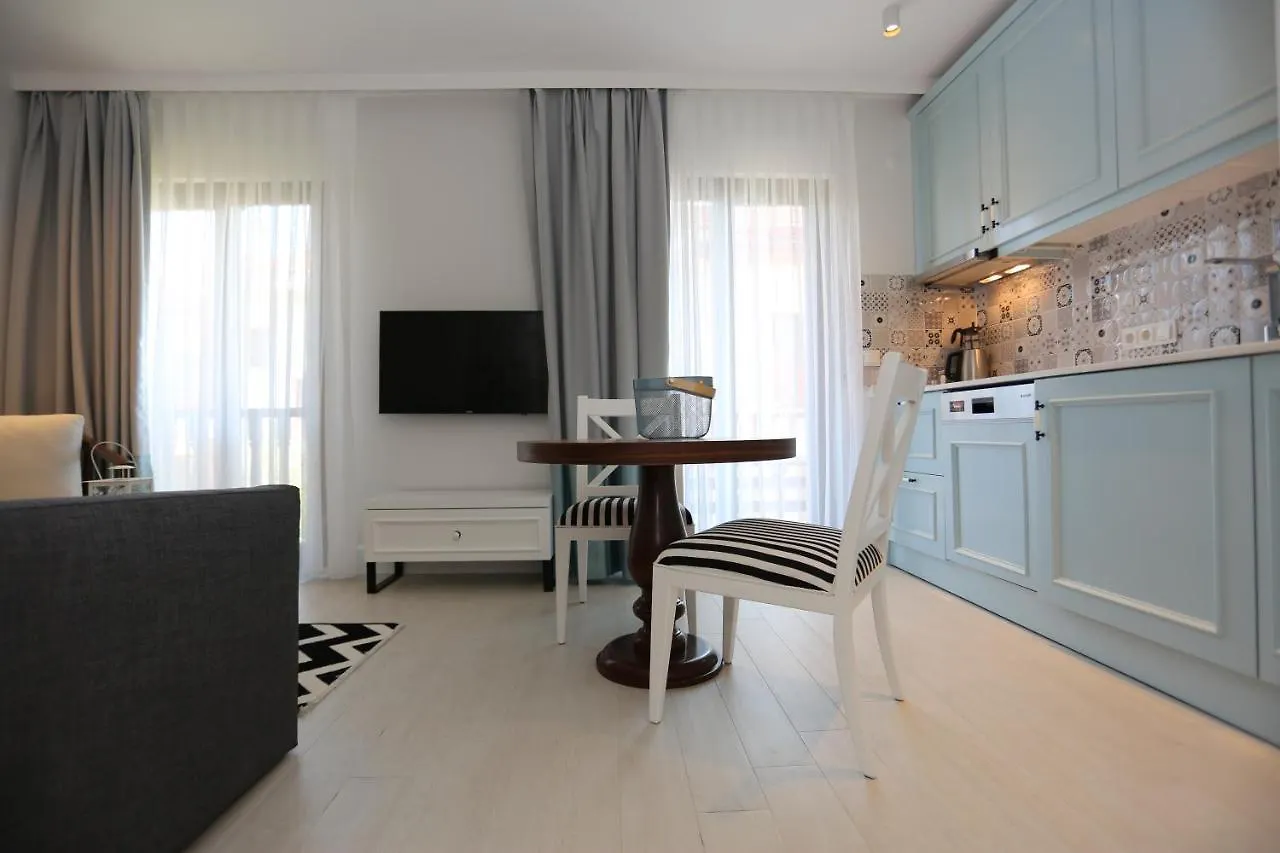 Alp Suites Pinehill اكياكا شقة