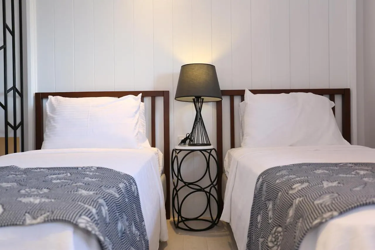 Alp Suites Pinehill اكياكا شقة